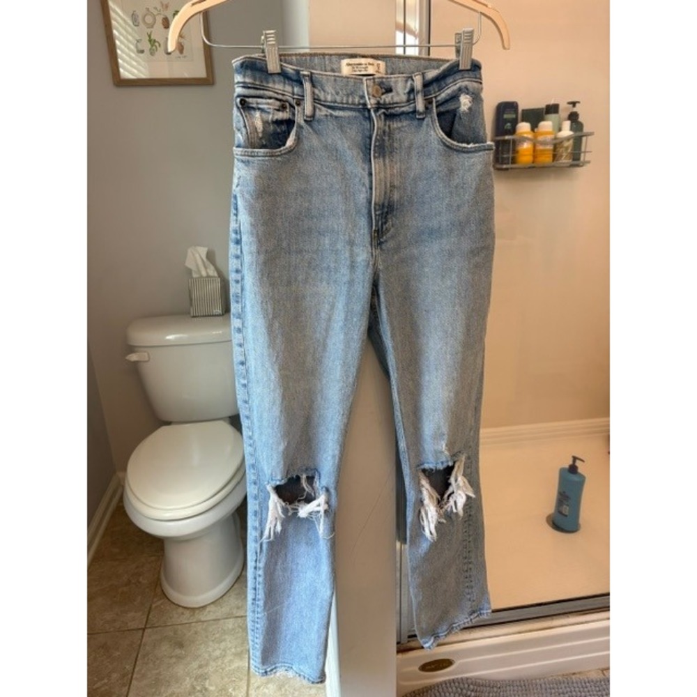 Abercrombie The 90s Straight Jeans Women's 27 Ultra High‎ Rise Light Wash